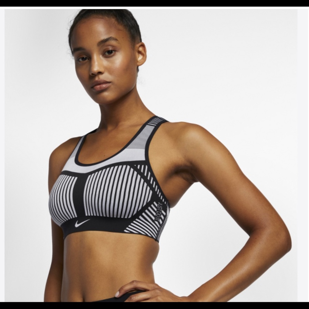Nike Fly Knit high-support sports bra